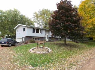 210 S Main St, Unity, WI 54488