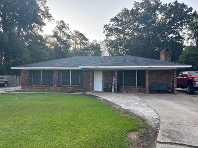 402 Harmony Dr, Oakdale, LA, 71463