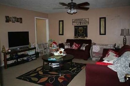 4th image of 105 Sarver Dr