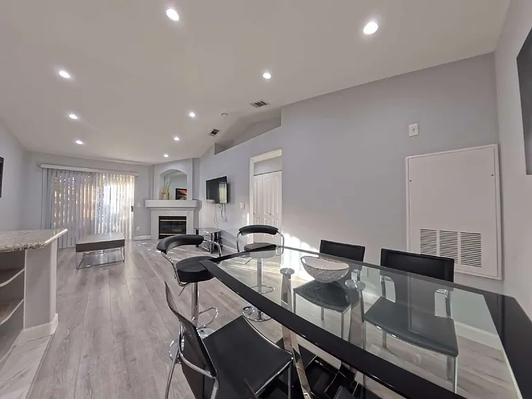 5415 W Harmon Ave #2137 — Photo 6