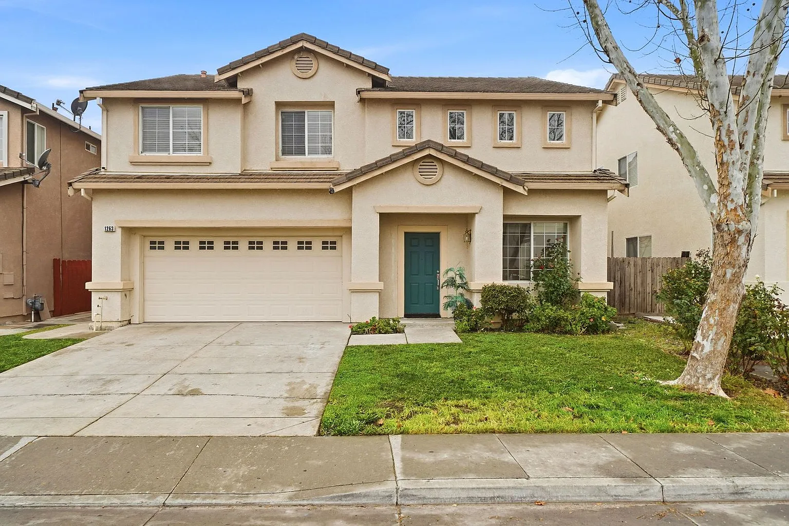 1263 Montgomery Ln photo 1