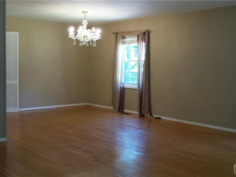 1 Tripplet Rd — Photo 9