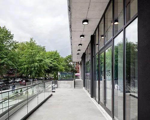 Rented by Compass | media 16