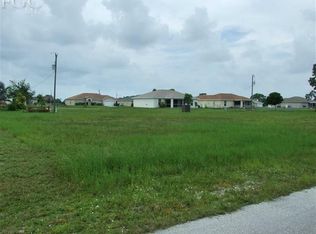 332 NE 27th St, Cape Coral, FL 33909