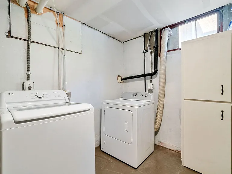 505 Locust St — Photo 22