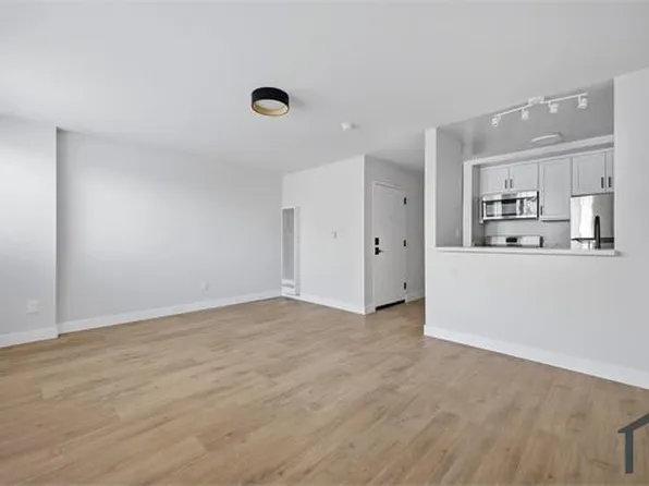 1505 S Hoover St, Los Angeles, CA