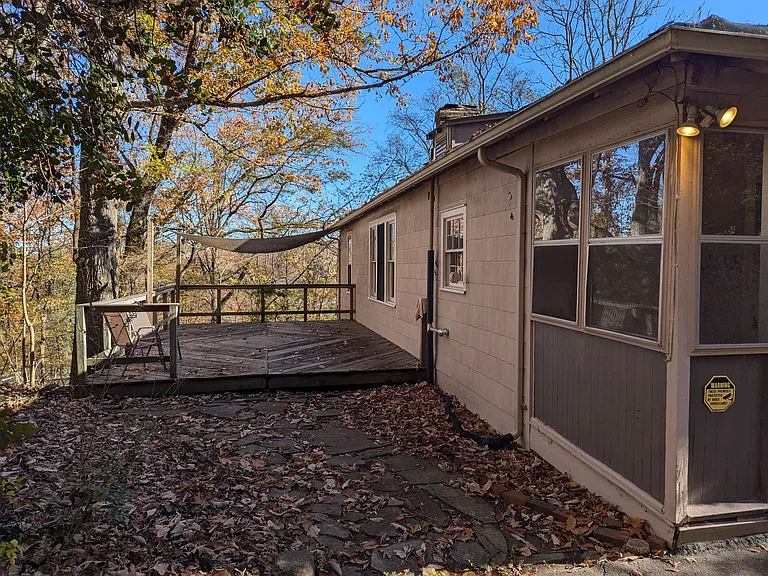400 Ochs Hwy — Photo 4