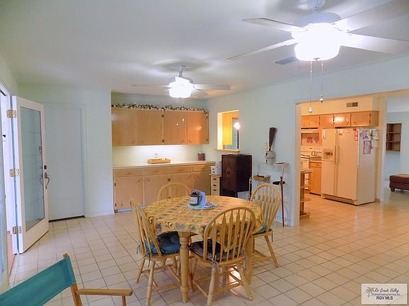 5th image of 2714 Cypress Dr