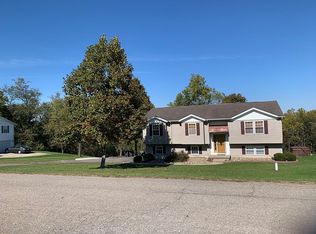 3797 Glenwillow Dr, Nashport, OH 43830