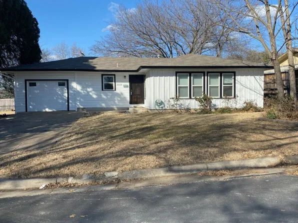 3550 Binyon St, Fort Worth, TX 76133