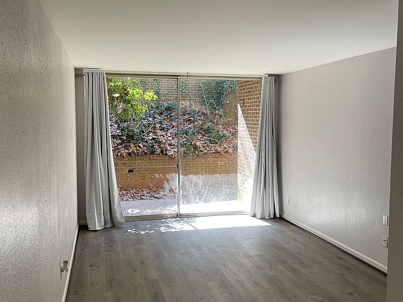 5th image of 1340 18th Ave S #11211823