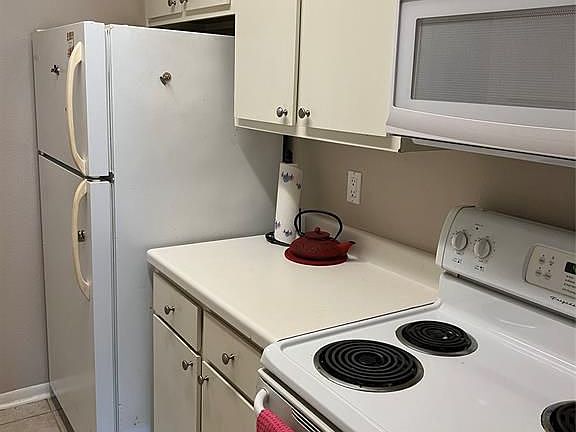 4th image of 1900 Bay Area Blvd #243