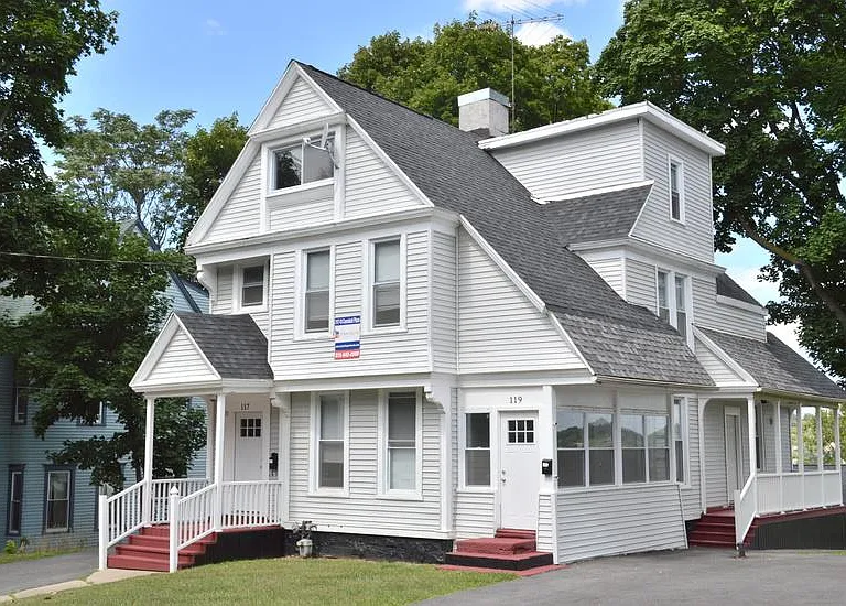 117 Comstock Pl — Photo 1