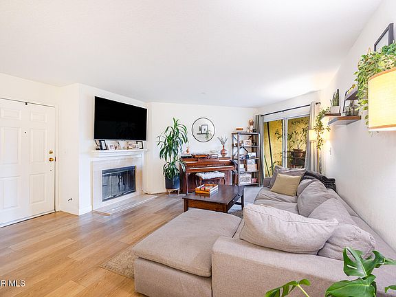 4th image of 5744 Oak Bend Ln Unit 107