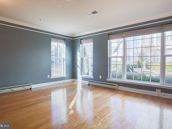 4th image of 22901 Spicebush Dr #1561