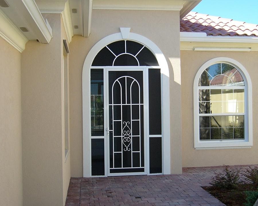 1st image of 5810 Benevento Dr