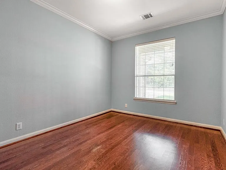 9116 Pedernales Rio — Photo 24