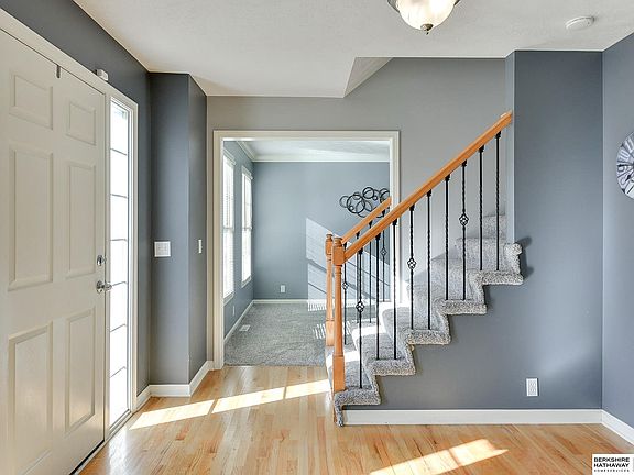 4th image of 2531 N 167th St