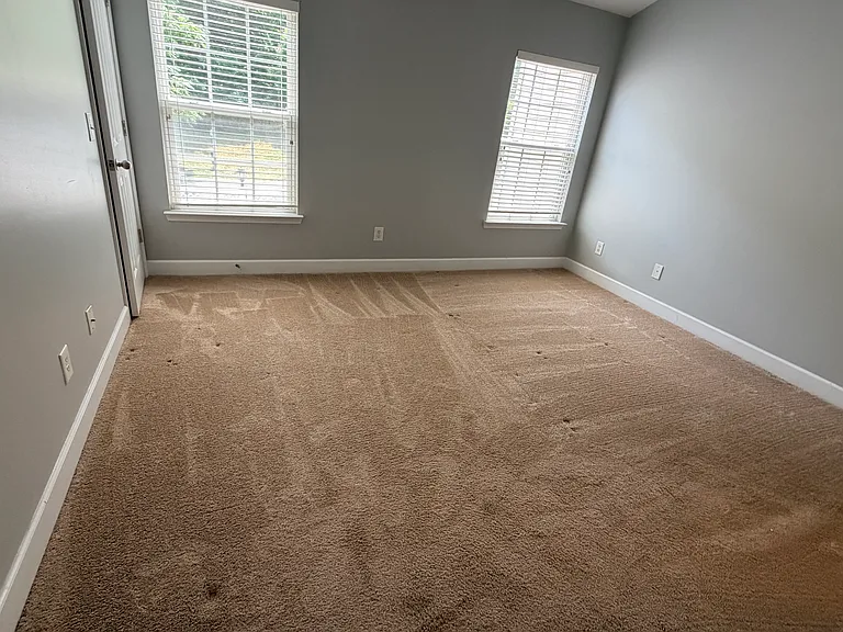 7031 Sunnywood Dr — Photo 12