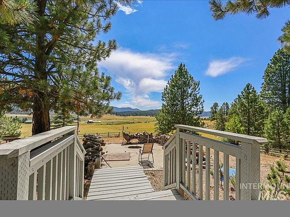 4th image of 111 Ranch Cir