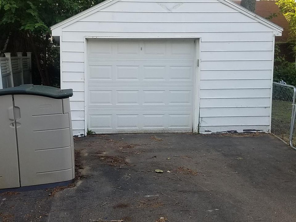 2nd image of 59 Frederick Ave
