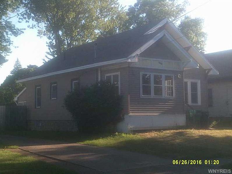2nd image of 8605 Munson Ave