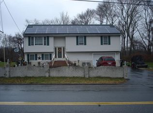 413 Cross Rd, Dartmouth, MA 02747