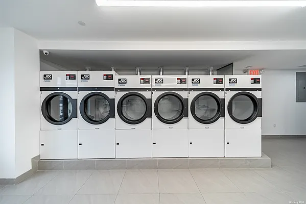 Sold by P R O Links Realty Inc | media 9