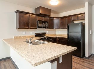 Sonoma Square, Cedar Rapids, IA 52404