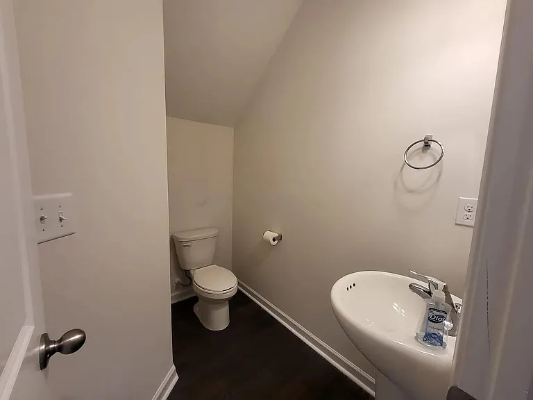 6103 Guildford Hill Ln — Photo 7
