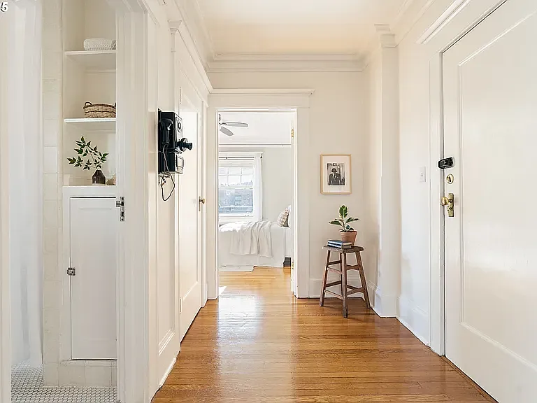 2083 NW Johnson St #61 — Photo 6