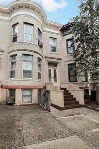 425 81st St, Brooklyn, NY, 11209