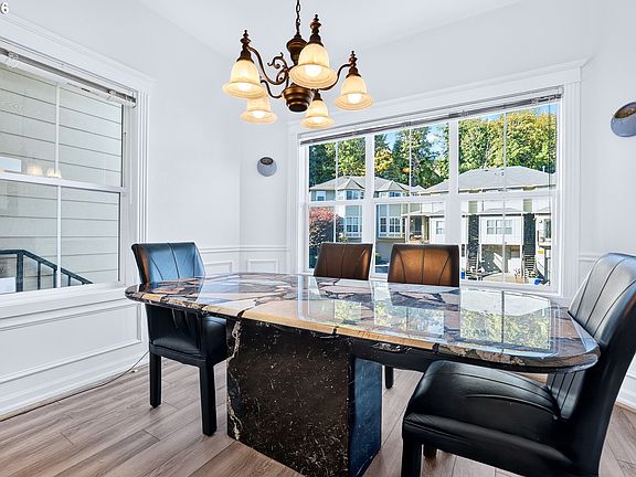 5th image of 4906 SW 1st Ave
