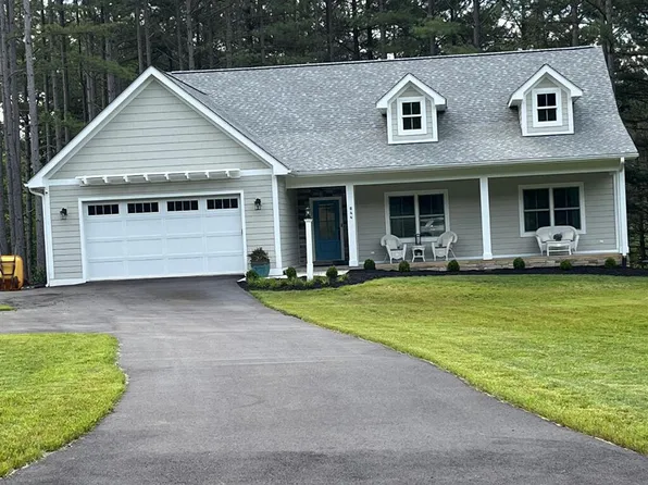 844 Lakewatch Cir, Moneta, VA 24121