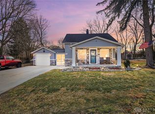 321 Rosewood Rd, Medway, OH 45341