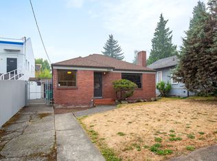 943 N 83rd St, Seattle, WA 98103