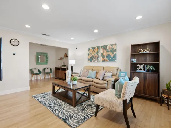 663 Concord Pl, Pleasanton, CA 94566