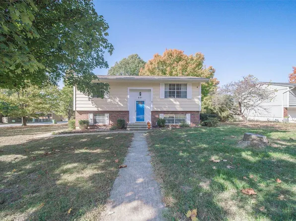 601 Greenbriar Dr, Rolla, MO 65401