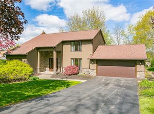 23 Burnley Rise, Pittsford, NY 14534