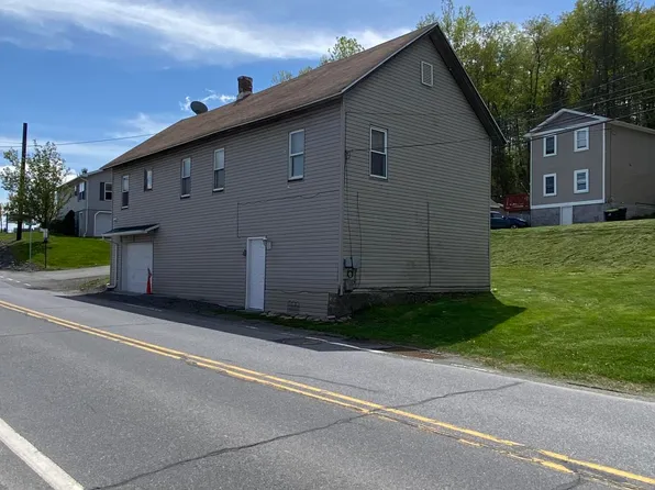 1025 N Main St, Forest City, PA 18421