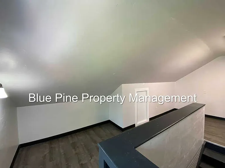 306 Lawton St #1 — Photo 7