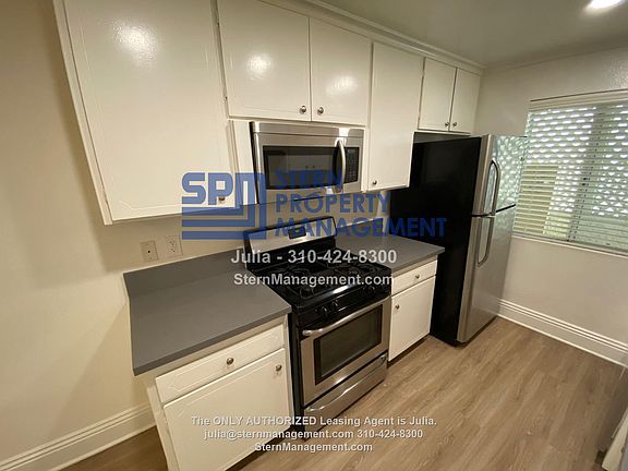 5th image of 1335 S Carmelina Ave APT 106