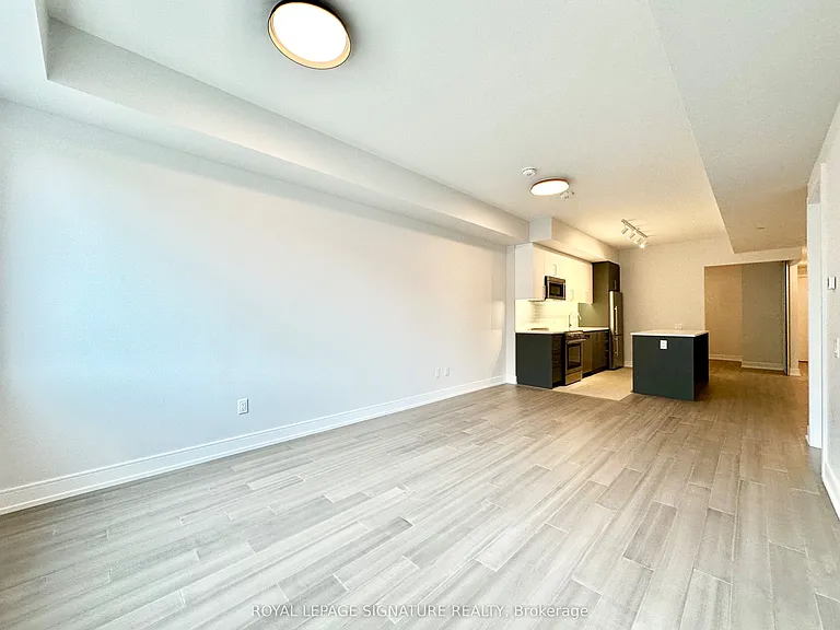 664 Spadina Ave #210 — Photo 6