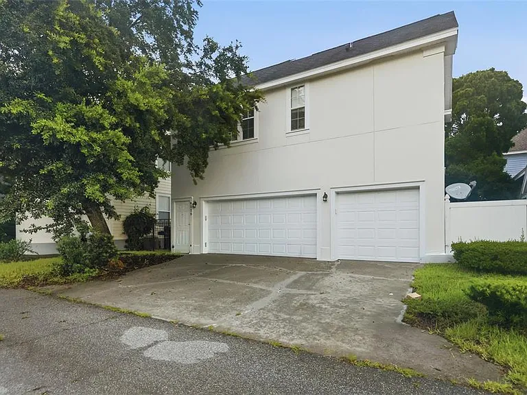 912 Waterside Dr — Photo 62