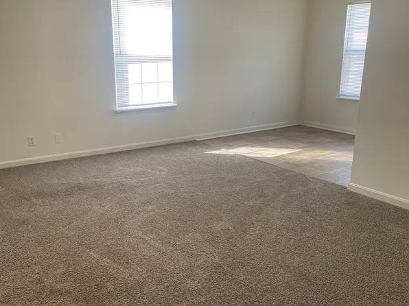 256 Fulkerson Dr #C, Charlestown, IN 47111