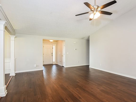 4th image of 2585 Fairmont Park Ct