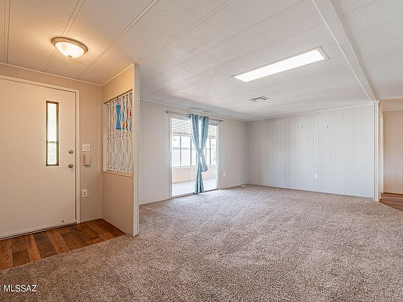 4th image of 125 W Palma Dr