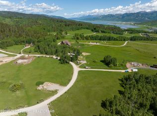 3 Alpine Vlg #2, Alpine, WY 83128