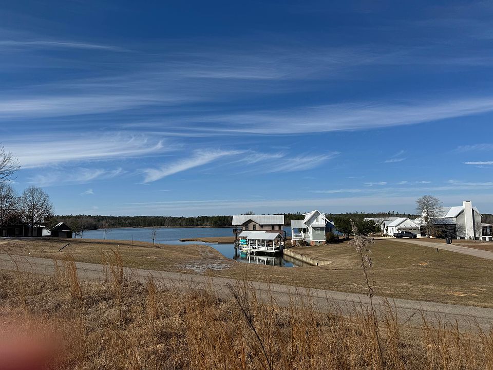1st image of 322 Big Bay Blvd