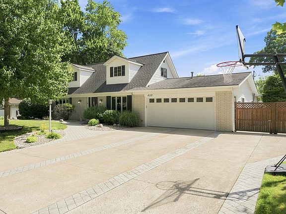 3rd image of 6132 Althean Dr